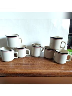 90s Stoneware Set of 6 Mugs and 1 Creamer